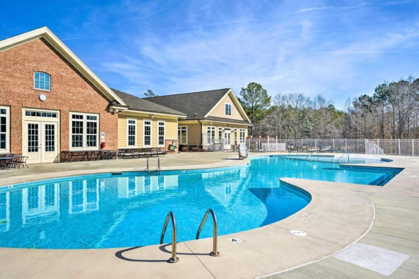 The Villas Buckingham 10 Mins To Rdu Airport Duke Downtown Durham Exterior photo