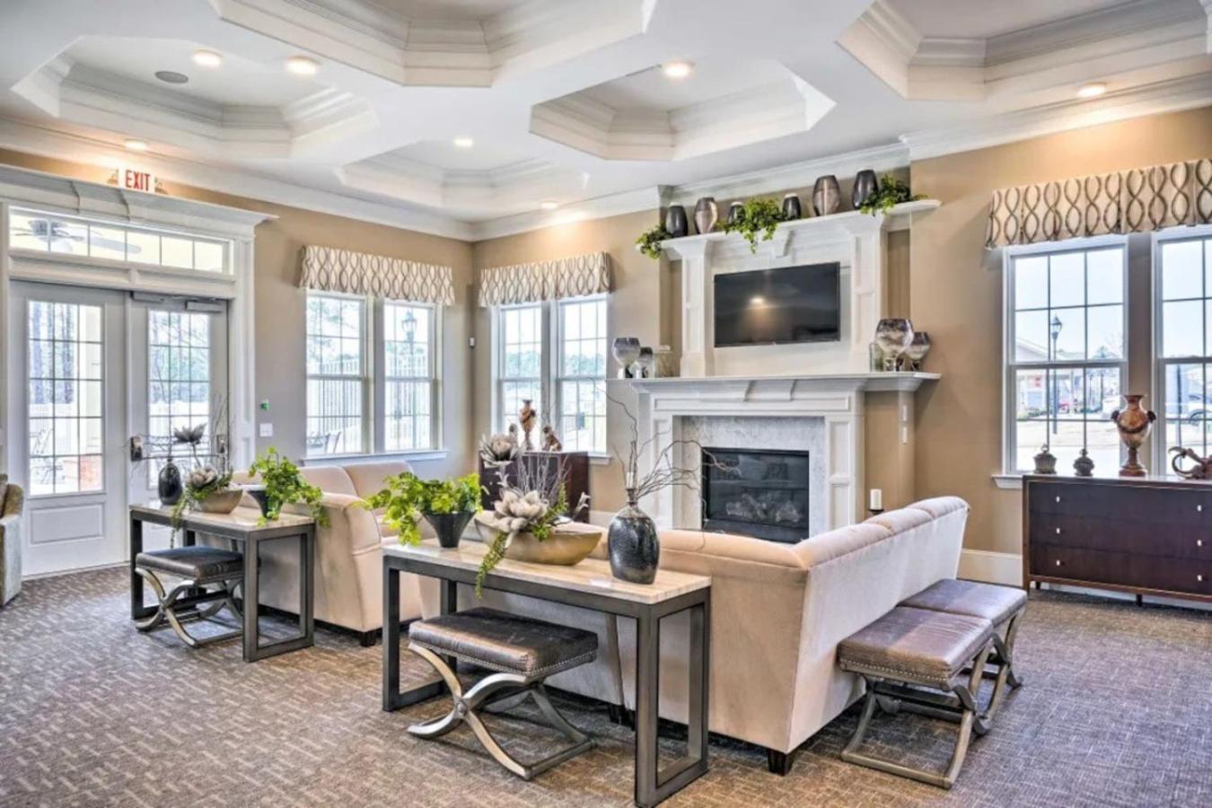 The Villas Buckingham 10 Mins To Rdu Airport Duke Downtown Durham Exterior photo